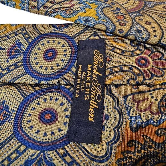 Brooks Brothers Makers All Silk Paisley Gold Blue Tie - Picture 4 of 5